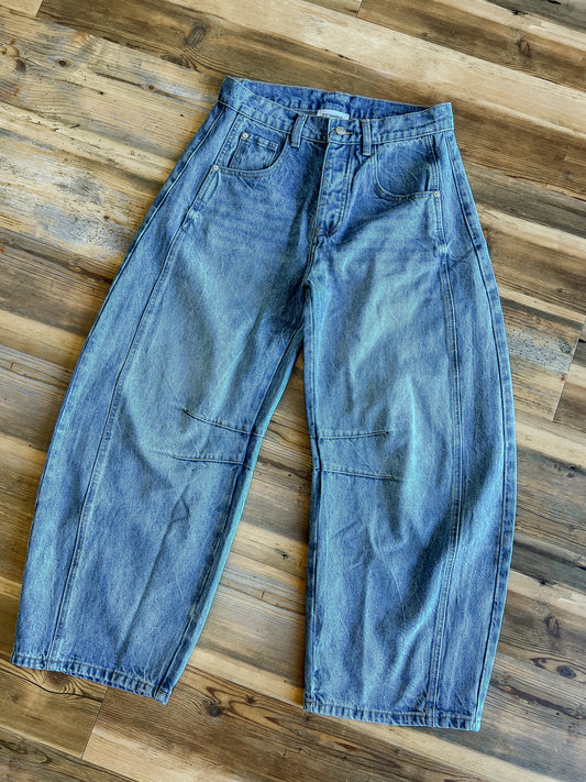 Chloe Barrel Jeans